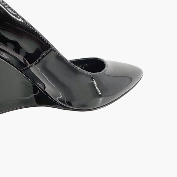 Valentino Garavani Ringstud Wedge Pumps Size 38.5 US 8.5 Pointed Black Patent - Picture 11 of 15